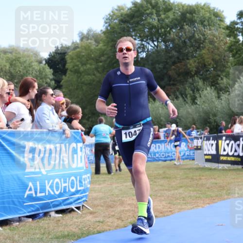 31.08.2025 - Elbe Triathlon Hamburg Strokosch-Dieckow http://msf.ph/oto/8653013 31.08.2025 11:18:47 Ziel 668, 1047 meine-sportfotos.de
