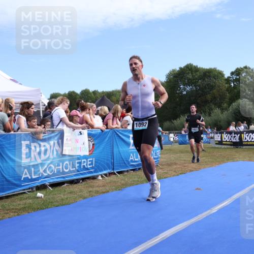31.08.2025 - Elbe Triathlon Hamburg Strokosch-Dieckow http://msf.ph/oto/8653028 31.08.2025 11:18:59 Ziel 1021, 1037, 1092 meine-sportfotos.de