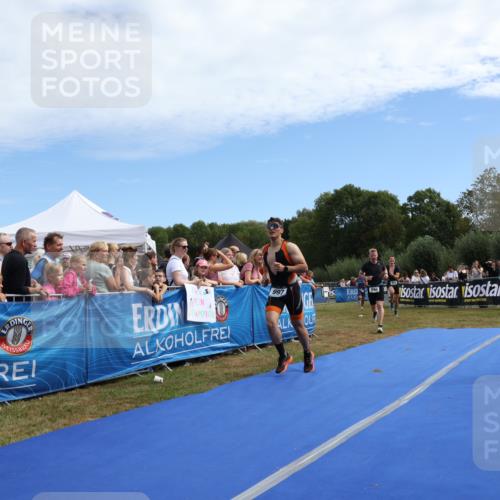 31.08.2025 - Elbe Triathlon Hamburg Strokosch-Dieckow http://msf.ph/oto/8653067 31.08.2025 11:19:22 Ziel 428, 696, 900, 972, 997 meine-sportfotos.de