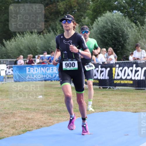 31.08.2025 - Elbe Triathlon Hamburg Strokosch-Dieckow http://msf.ph/oto/8653091 31.08.2025 11:19:30 Ziel 428, 690, 900, 1086 meine-sportfotos.de