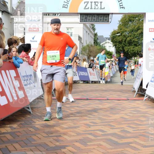 31.08.2025 - 21. Blankeneser Heldenlauf Strokosch-Dieckow http://msf.ph/oto/8653163 31.08.2025 11:08:21 Ziel 3334, 3160, 3693, 3688, 3687, 3361, 3128 meine-sportfotos.de