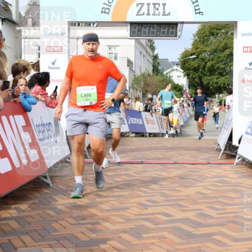 31.08.2025 - 21. Blankeneser Heldenlauf Strokosch-Dieckow http://msf.ph/oto/8653167 31.08.2025 11:08:21 Ziel 3334, 3160, 3693, 3688, 3687, 3361, 3128 meine-sportfotos.de