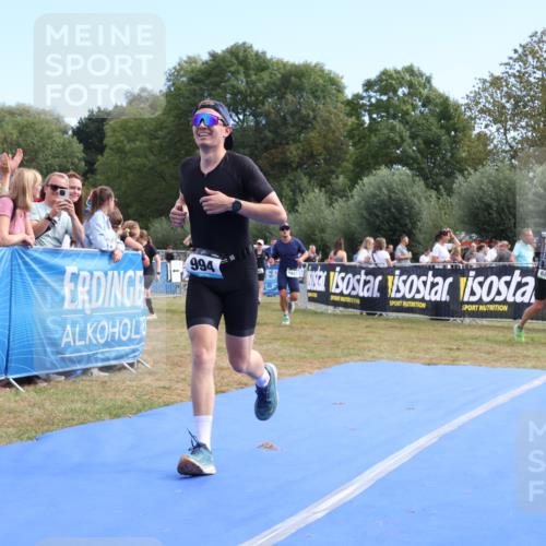 31.08.2025 - Elbe Triathlon Hamburg Strokosch-Dieckow http://msf.ph/oto/8653182 31.08.2025 11:20:18 Ziel 994, 1048, 1107, 1445 meine-sportfotos.de