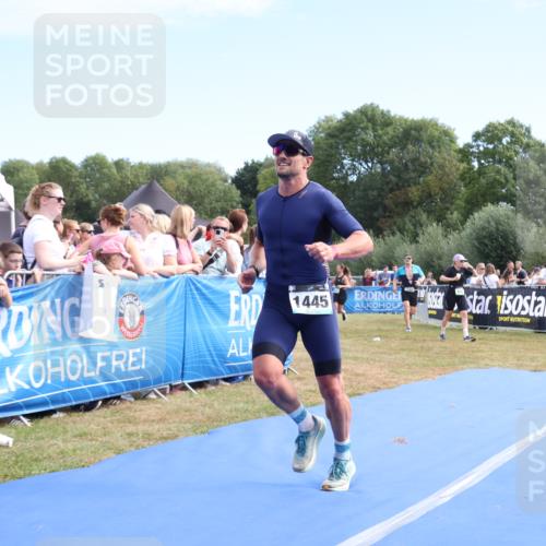 31.08.2025 - Elbe Triathlon Hamburg Strokosch-Dieckow http://msf.ph/oto/8653187 31.08.2025 11:20:22 Ziel 454, 994, 1048, 1107, 1196, 1445 meine-sportfotos.de