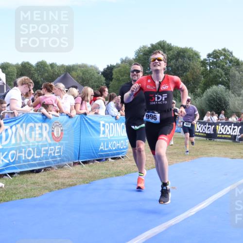 31.08.2025 - Elbe Triathlon Hamburg Strokosch-Dieckow http://msf.ph/oto/8653222 31.08.2025 11:20:34 Ziel 454, 708, 965, 996, 1196, 1227 meine-sportfotos.de