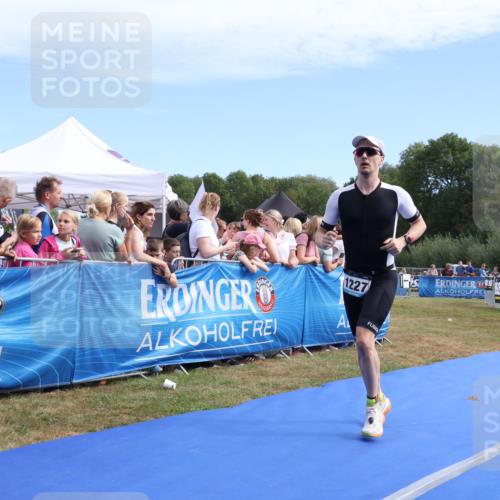 31.08.2025 - Elbe Triathlon Hamburg Strokosch-Dieckow http://msf.ph/oto/8653237 31.08.2025 11:20:38 Ziel 708, 965, 996, 1227 meine-sportfotos.de