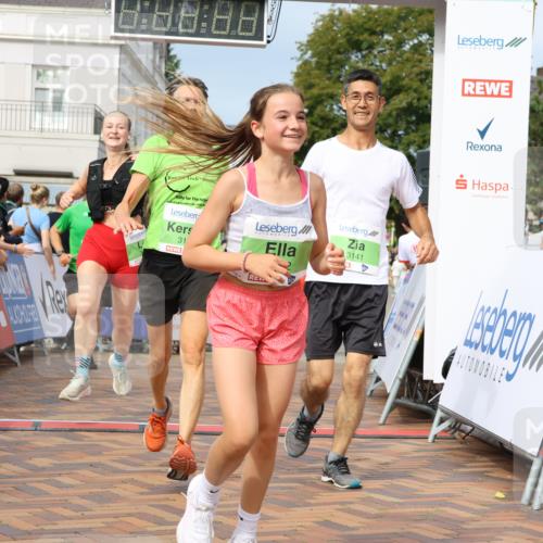 31.08.2025 - 21. Blankeneser Heldenlauf Strokosch-Dieckow http://msf.ph/oto/8653263 31.08.2025 11:08:11 Ziel 3334, 3141, 3140, 3474, 3472, 3248, 3029 meine-sportfotos.de