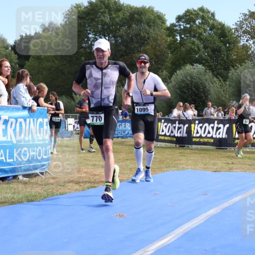 31.08.2025 - Elbe Triathlon Hamburg Strokosch-Dieckow http://msf.ph/oto/8653266 31.08.2025 11:21:04 Ziel 770, 1095, 1140, 1155 meine-sportfotos.de