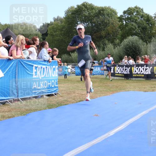 31.08.2025 - Elbe Triathlon Hamburg Strokosch-Dieckow http://msf.ph/oto/8653321 31.08.2025 11:21:56 Ziel 687, 754, 1082, 1103, 1304 meine-sportfotos.de