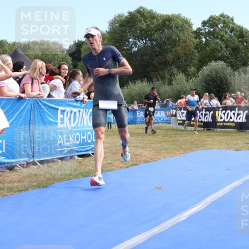 31.08.2025 - Elbe Triathlon Hamburg Strokosch-Dieckow http://msf.ph/oto/8653323 31.08.2025 11:21:57 Ziel 473, 687, 754, 1082, 1103, 1304 meine-sportfotos.de