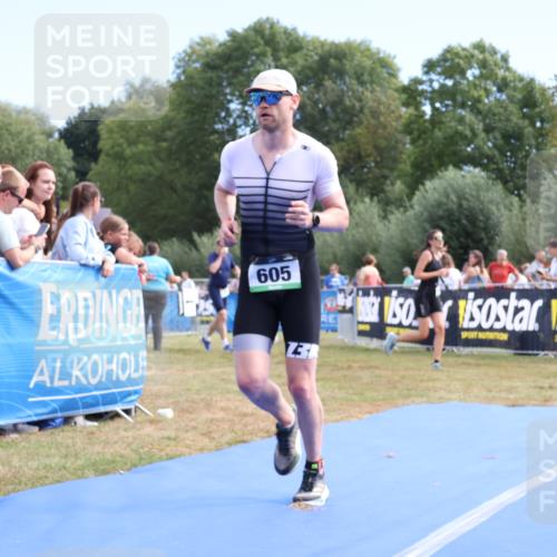 31.08.2025 - Elbe Triathlon Hamburg Strokosch-Dieckow http://msf.ph/oto/8653341 31.08.2025 11:22:13 Ziel 511, 605, 991, 1158 meine-sportfotos.de