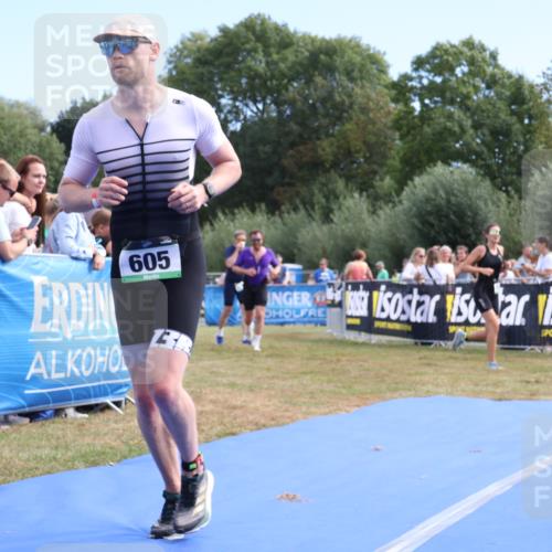 31.08.2025 - Elbe Triathlon Hamburg Strokosch-Dieckow http://msf.ph/oto/8653343 31.08.2025 11:22:14 Ziel 511, 605, 991, 1158 meine-sportfotos.de