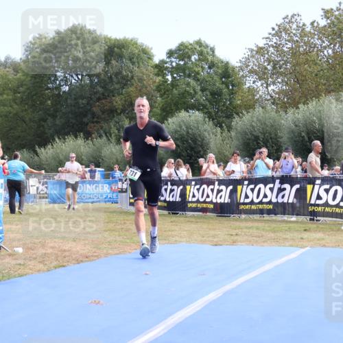 31.08.2025 - Elbe Triathlon Hamburg Strokosch-Dieckow http://msf.ph/oto/8653352 31.08.2025 11:22:25 Ziel 511, 731, 995 meine-sportfotos.de