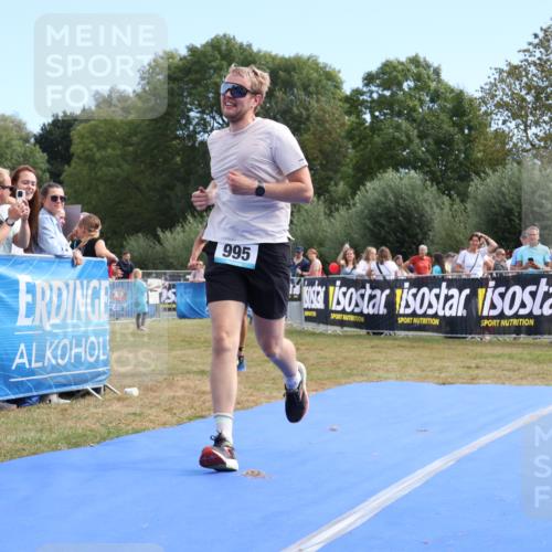 31.08.2025 - Elbe Triathlon Hamburg Strokosch-Dieckow http://msf.ph/oto/8653356 31.08.2025 11:22:33 Ziel 622, 995, 1077, 1132 meine-sportfotos.de