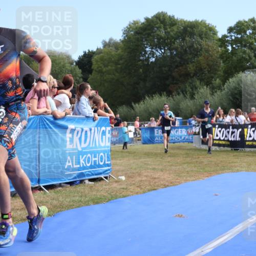 31.08.2025 - Elbe Triathlon Hamburg Strokosch-Dieckow http://msf.ph/oto/8653364 31.08.2025 11:22:36 Ziel 622, 995, 1077, 1132 meine-sportfotos.de