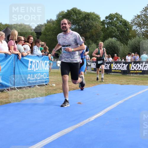 31.08.2025 - Elbe Triathlon Hamburg Strokosch-Dieckow http://msf.ph/oto/8653401 31.08.2025 11:23:22 Ziel 255, 418, 567, 1043, 1055, 1108, 1209 meine-sportfotos.de