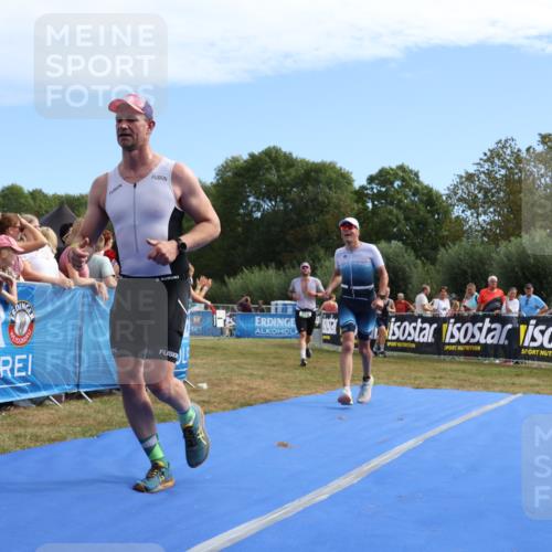 31.08.2025 - Elbe Triathlon Hamburg Strokosch-Dieckow http://msf.ph/oto/8653472 31.08.2025 11:24:43 Ziel 558, 627, 629, 750 meine-sportfotos.de