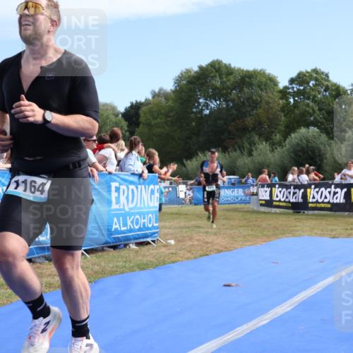 31.08.2025 - Elbe Triathlon Hamburg Strokosch-Dieckow http://msf.ph/oto/8653483 31.08.2025 11:24:54 Ziel 773, 943, 1010, 1164 meine-sportfotos.de