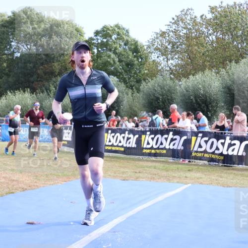 31.08.2025 - Elbe Triathlon Hamburg Strokosch-Dieckow http://msf.ph/oto/8653526 31.08.2025 11:25:42 Ziel 610, 935, 1003, 1062, 1139, 1246 meine-sportfotos.de