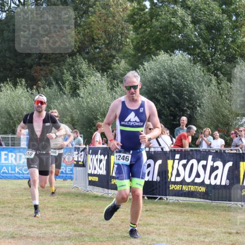31.08.2025 - Elbe Triathlon Hamburg Strokosch-Dieckow http://msf.ph/oto/8653541 31.08.2025 11:25:48 Ziel 610, 715, 966, 1062, 1139, 1246 meine-sportfotos.de