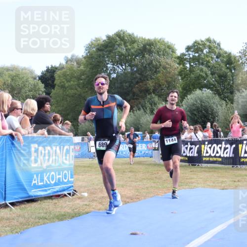 31.08.2025 - Elbe Triathlon Hamburg Strokosch-Dieckow http://msf.ph/oto/8653567 31.08.2025 11:26:04 Ziel 669, 689, 742, 779, 1127, 1144 meine-sportfotos.de