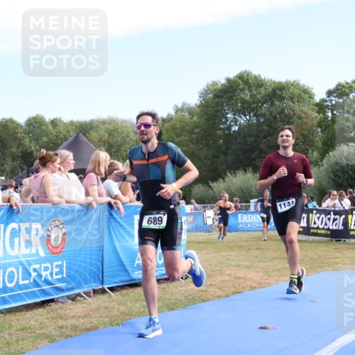 31.08.2025 - Elbe Triathlon Hamburg Strokosch-Dieckow http://msf.ph/oto/8653568 31.08.2025 11:26:05 Ziel 669, 689, 742, 779, 854, 1127, 1144 meine-sportfotos.de