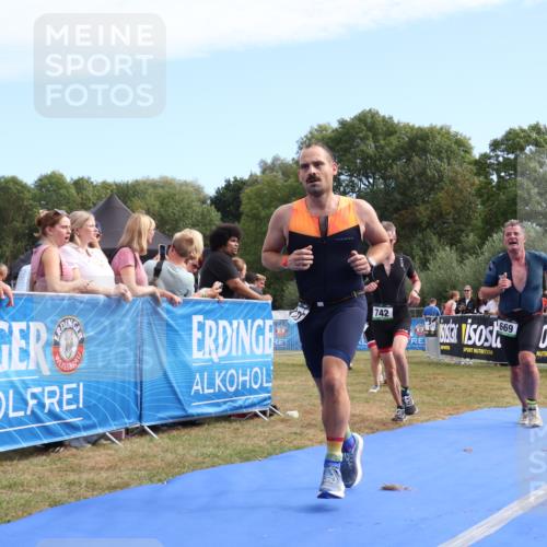31.08.2025 - Elbe Triathlon Hamburg Strokosch-Dieckow http://msf.ph/oto/8653578 31.08.2025 11:26:10 Ziel 669, 689, 742, 779, 854, 1029, 1127, 1144, 1168 meine-sportfotos.de