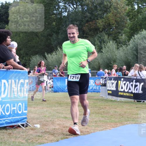 31.08.2025 - Elbe Triathlon Hamburg Strokosch-Dieckow http://msf.ph/oto/8653609 31.08.2025 11:26:59 Ziel 613, 671, 925, 961, 1216 meine-sportfotos.de