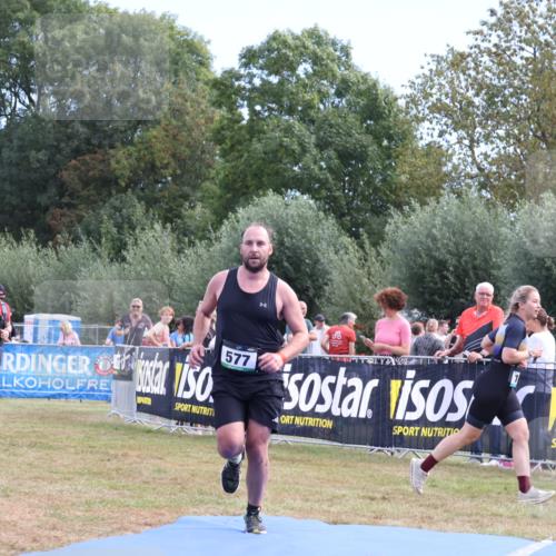 31.08.2025 - Elbe Triathlon Hamburg Strokosch-Dieckow http://msf.ph/oto/8653619 31.08.2025 11:27:07 Ziel 577 meine-sportfotos.de