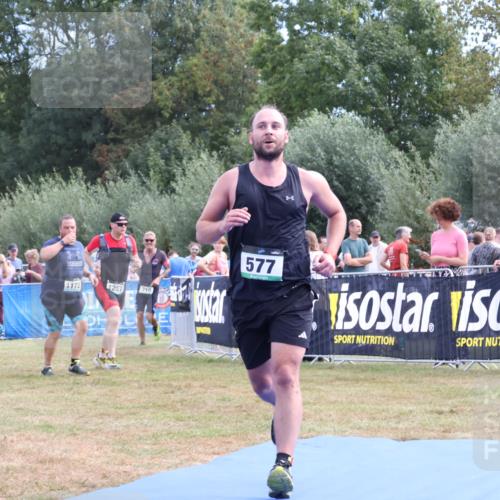 31.08.2025 - Elbe Triathlon Hamburg Strokosch-Dieckow http://msf.ph/oto/8653621 31.08.2025 11:27:07 Ziel 577 meine-sportfotos.de
