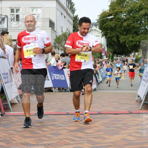 31.08.2025 - 21. Blankeneser Heldenlauf Strokosch-Dieckow http://msf.ph/oto/8653632 31.08.2025 10:25:27 Ziel 2541, 2636, 2363, 2367, 2505, 2504 meine-sportfotos.de