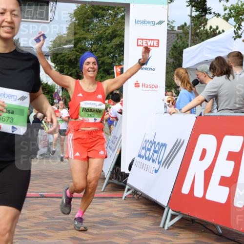 31.08.2025 - 21. Blankeneser Heldenlauf Strokosch-Dieckow http://msf.ph/oto/8653649 31.08.2025 11:07:24 Ziel 3001, 3368, 3367, 3530, 3323, 3516, 3355, 3673, 3075 meine-sportfotos.de