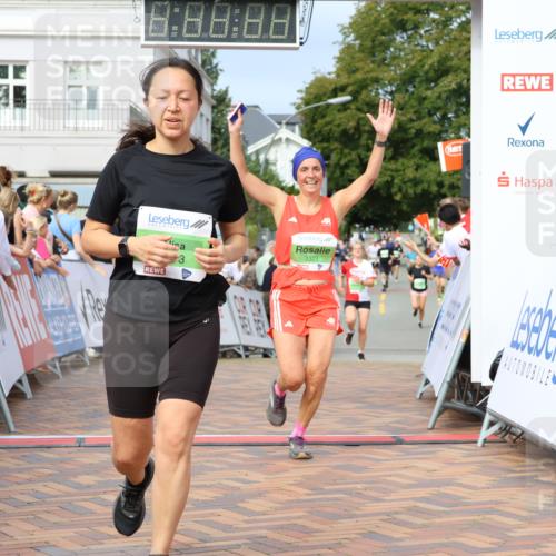 31.08.2025 - 21. Blankeneser Heldenlauf Strokosch-Dieckow http://msf.ph/oto/8653676 31.08.2025 11:07:23 Ziel 3001, 3368, 3367, 3530, 3323, 3516, 3355, 3673, 3075 meine-sportfotos.de