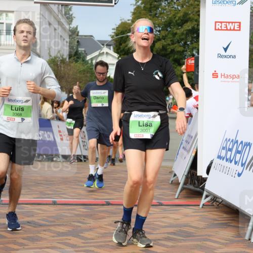 31.08.2025 - 21. Blankeneser Heldenlauf Strokosch-Dieckow http://msf.ph/oto/8653710 31.08.2025 11:07:19 Ziel 3001, 3368, 3367, 3696, 3530, 3323, 3355, 3673, 3075 meine-sportfotos.de