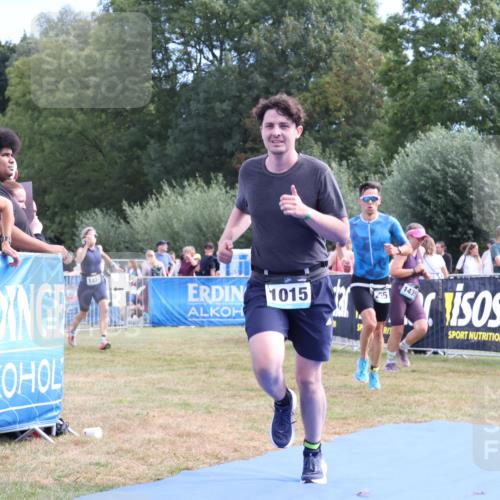 31.08.2025 - Elbe Triathlon Hamburg Strokosch-Dieckow http://msf.ph/oto/8653736 31.08.2025 11:28:09 Ziel 720, 849, 1015, 1265 meine-sportfotos.de
