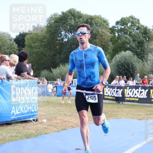 31.08.2025 - Elbe Triathlon Hamburg Strokosch-Dieckow http://msf.ph/oto/8653742 31.08.2025 11:28:12 Ziel 849, 1015, 1265 meine-sportfotos.de