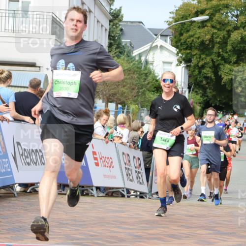 31.08.2025 - 21. Blankeneser Heldenlauf Strokosch-Dieckow http://msf.ph/oto/8653758 31.08.2025 11:07:16 Ziel 3091, 3001, 3368, 3367, 3696, 3530, 3355 meine-sportfotos.de