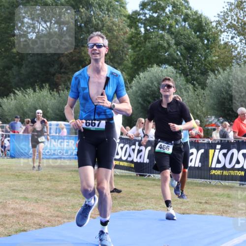 31.08.2025 - Elbe Triathlon Hamburg Strokosch-Dieckow http://msf.ph/oto/8653777 31.08.2025 11:28:38 Ziel 466, 500, 667, 743, 1136, 1225 meine-sportfotos.de
