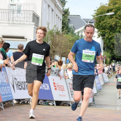 31.08.2025 - 21. Blankeneser Heldenlauf Strokosch-Dieckow http://msf.ph/oto/8653779 31.08.2025 11:07:10 Ziel 3091, 3404, 3696 meine-sportfotos.de