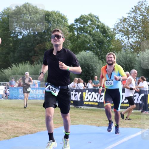 31.08.2025 - Elbe Triathlon Hamburg Strokosch-Dieckow http://msf.ph/oto/8653781 31.08.2025 11:28:39 Ziel 466, 500, 667, 743, 1136, 1225 meine-sportfotos.de