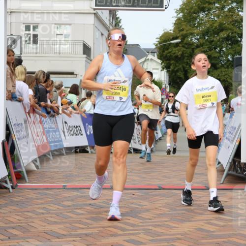 31.08.2025 - 21. Blankeneser Heldenlauf Strokosch-Dieckow http://msf.ph/oto/8653782 31.08.2025 10:25:11 Ziel 2641, 2357, 2183, 2717, 2285, 2286, 2331, 2053, 2359, 2661 meine-sportfotos.de