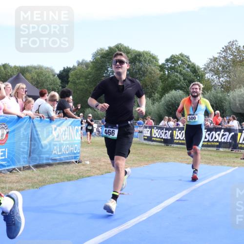 31.08.2025 - Elbe Triathlon Hamburg Strokosch-Dieckow http://msf.ph/oto/8653783 31.08.2025 11:28:39 Ziel 466, 500, 667, 743, 1136, 1225 meine-sportfotos.de