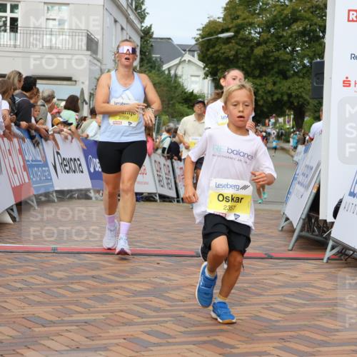 31.08.2025 - 21. Blankeneser Heldenlauf Strokosch-Dieckow http://msf.ph/oto/8653789 31.08.2025 10:25:10 Ziel 2641, 2357, 2183, 2717, 2285, 2286, 2331, 2053, 2359, 2661 meine-sportfotos.de