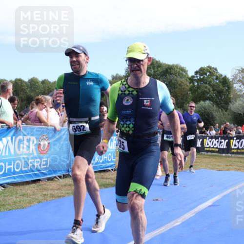 31.08.2025 - Elbe Triathlon Hamburg Strokosch-Dieckow http://msf.ph/oto/8653812 31.08.2025 11:28:50 Ziel 461, 566, 635, 692, 735, 743, 881, 1128, 1190, 1315 meine-sportfotos.de