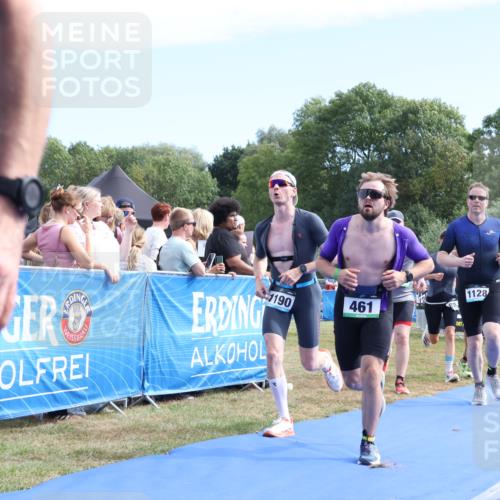 31.08.2025 - Elbe Triathlon Hamburg Strokosch-Dieckow http://msf.ph/oto/8653814 31.08.2025 11:28:50 Ziel 461, 566, 635, 692, 735, 743, 881, 1128, 1190, 1315 meine-sportfotos.de