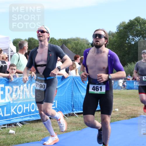 31.08.2025 - Elbe Triathlon Hamburg Strokosch-Dieckow http://msf.ph/oto/8653818 31.08.2025 11:28:51 Ziel 461, 566, 635, 692, 735, 743, 881, 1128, 1190, 1315 meine-sportfotos.de
