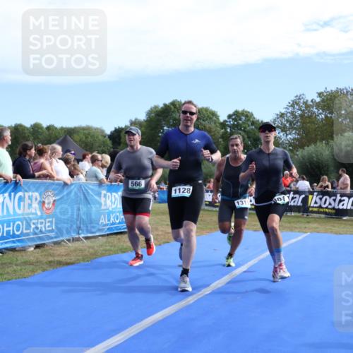 31.08.2025 - Elbe Triathlon Hamburg Strokosch-Dieckow http://msf.ph/oto/8653823 31.08.2025 11:28:52 Ziel 461, 566, 635, 692, 735, 881, 1128, 1190, 1315 meine-sportfotos.de