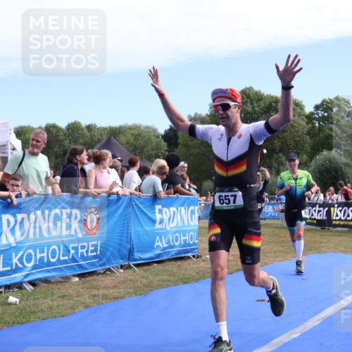 31.08.2025 - Elbe Triathlon Hamburg Strokosch-Dieckow http://msf.ph/oto/8653851 31.08.2025 11:29:03 Ziel 635, 657, 805, 958, 1238 meine-sportfotos.de