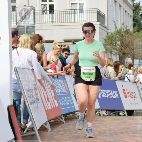 31.08.2025 - 21. Blankeneser Heldenlauf Strokosch-Dieckow http://msf.ph/oto/8653867 31.08.2025 11:07:01 Ziel 3377, 3322, 3404 meine-sportfotos.de