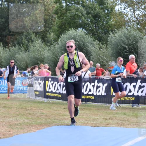 31.08.2025 - Elbe Triathlon Hamburg Strokosch-Dieckow http://msf.ph/oto/8653876 31.08.2025 11:29:13 Ziel 536, 747, 958 meine-sportfotos.de